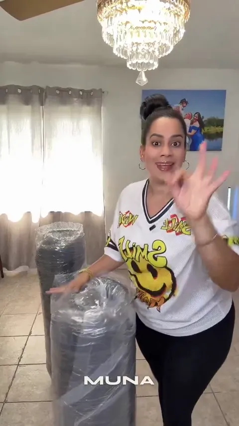 Unboxing de sofá comprimido al vacío
